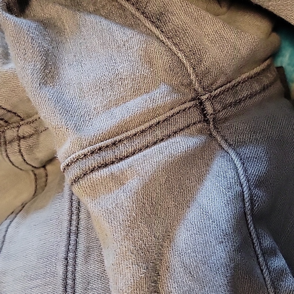Universal Thread Distressed skinny Gray Jeans 16 - Picture 9 of 9